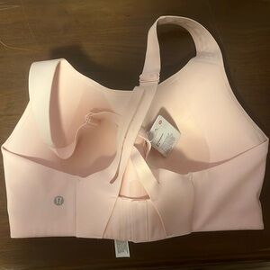 Lululemon AirSupport sports running bra in pink, size 38D.